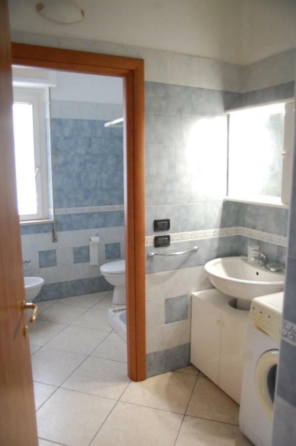 Ferienwohnung La Finestra Sul Parco Verona Exterior foto