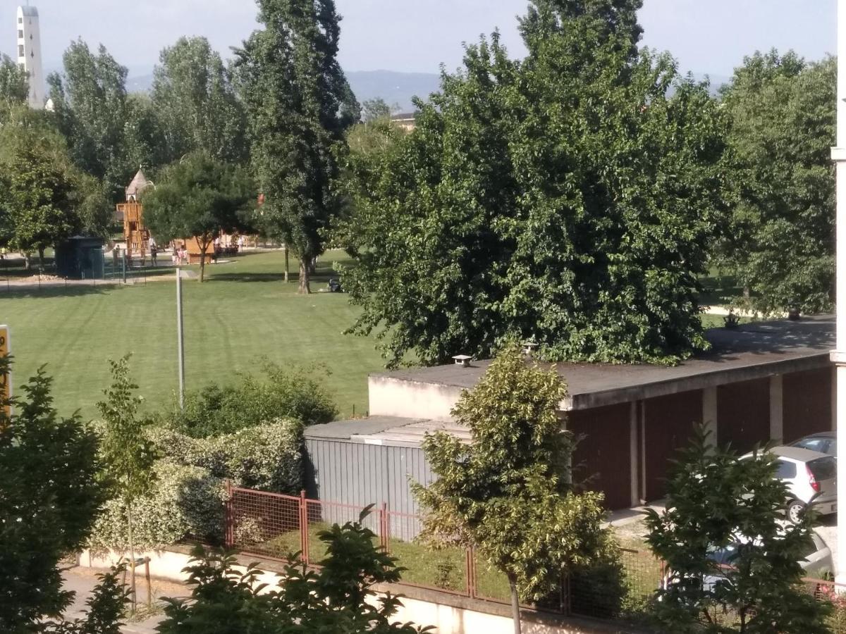 Ferienwohnung La Finestra Sul Parco Verona Exterior foto